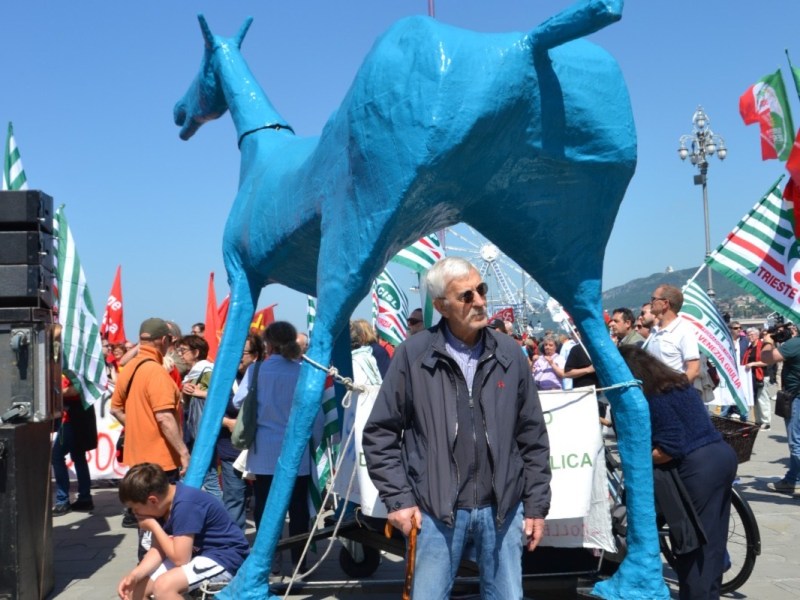 Marco Cavallo racconta il suo viaggio nel mondo di&nbsp;fuori